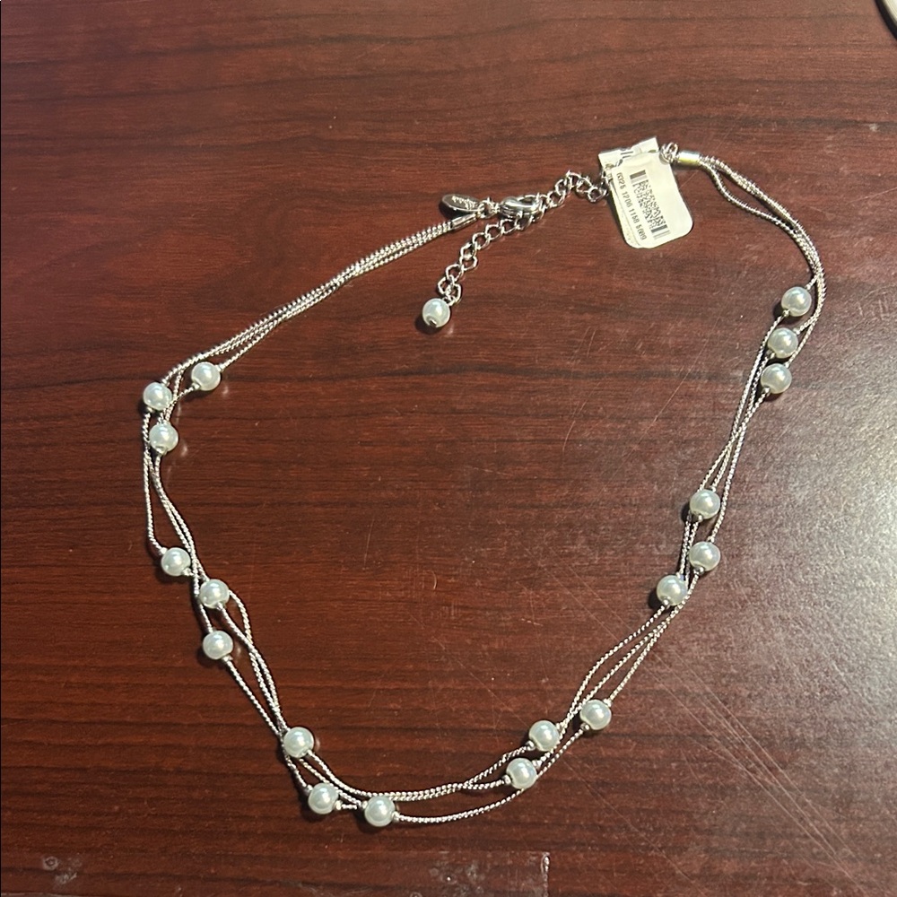 Lia Sophia Silver Necklace with Pearls - Picture 1 of 4